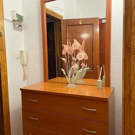 アルバセテApartamento De 1 Dormitorio En Buena Ubicacionアパートメント エクステリア 写真